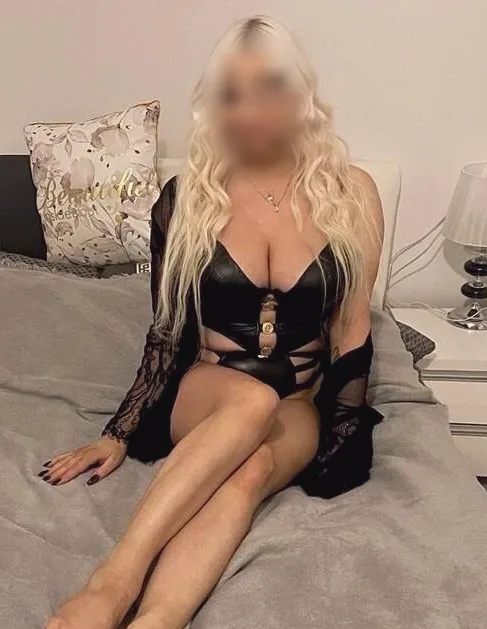 Frieda, 23