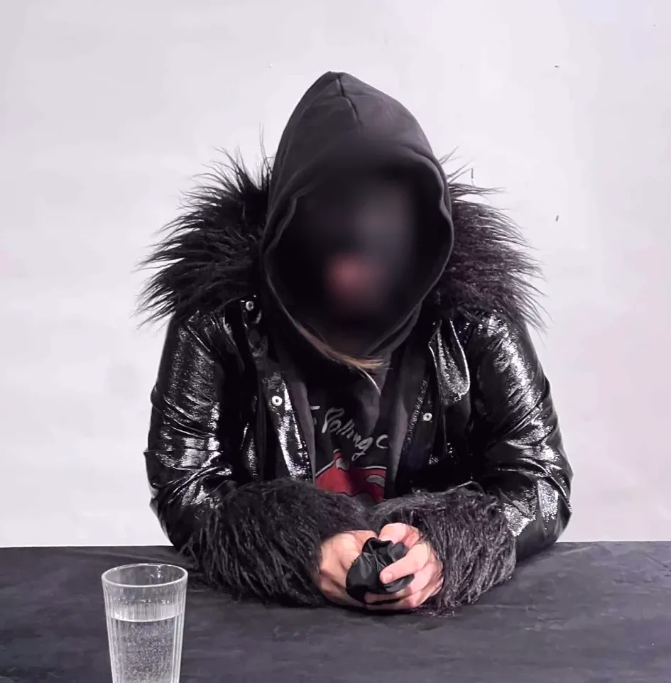 Ida, 21