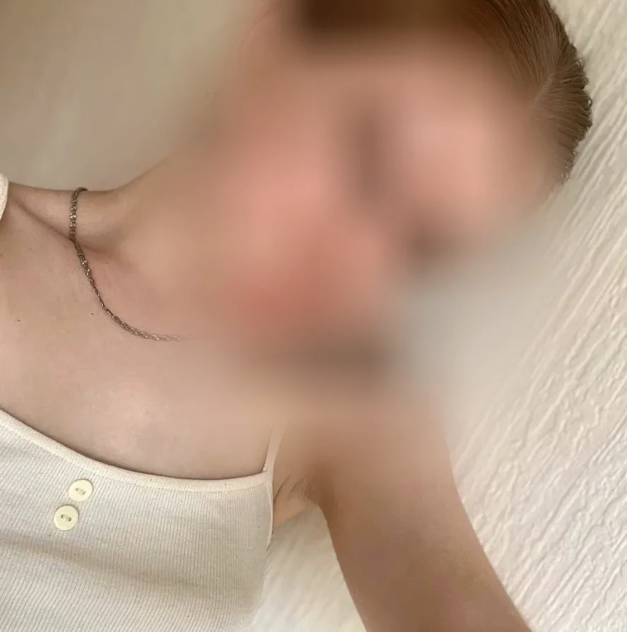 Marion, 24