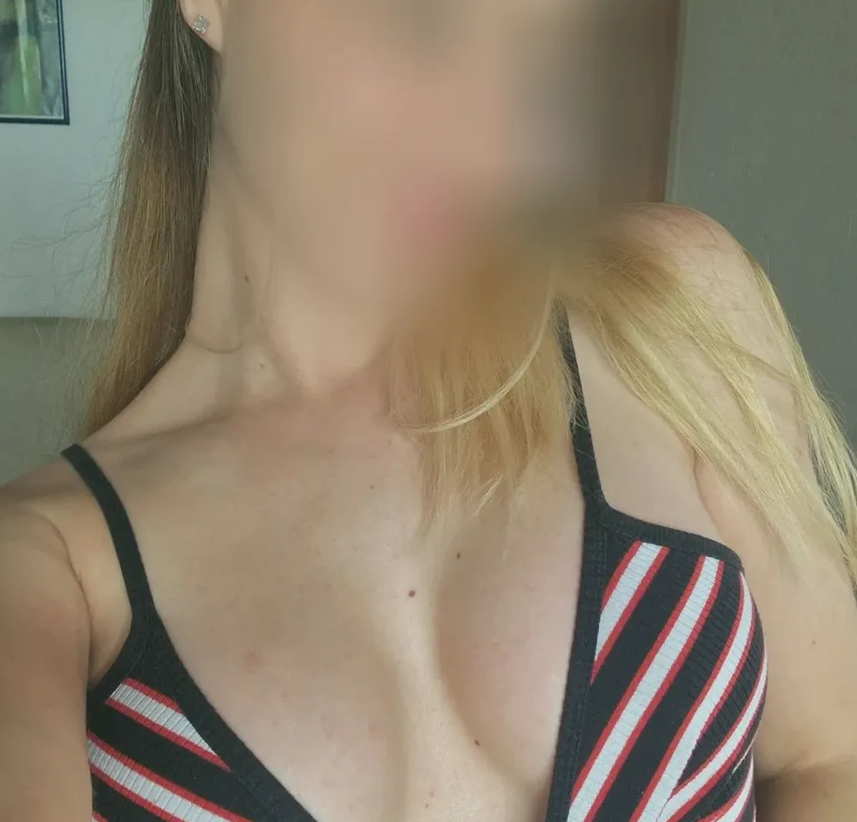 Ramona, 24